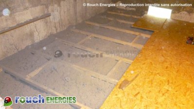 Isolation du plancher d'un comble aménageable en ouate de cellulose près de Pamiers en Ariège