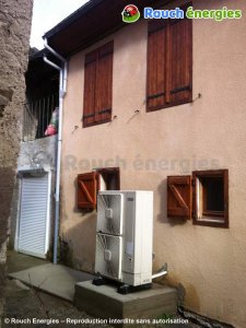 Pompe à chaleur air-eau, installée à Saurat en Ariège