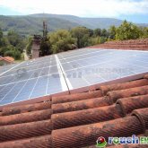 Panneaux photovoltaïques installés à Foix, en Ariège